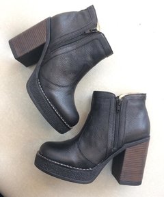 Bota Corta Penelope Taco alto - comprar online