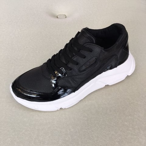 Zapatilla Panther Cuero Capri