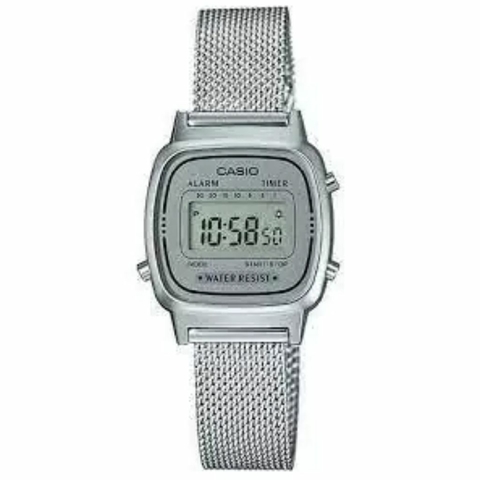 Casio vintage 2024 digital watch