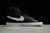 Nike Blazer Mid Black Reverse Logo en internet