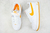 Air Force 1 Low 'Color of the Month - White University Gold' en internet