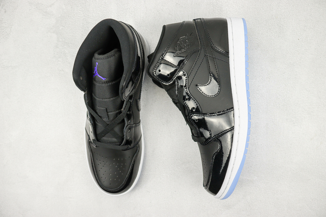 Air Jordan 1 Mid SE 'Space Jam' - Comprar en DAIKAN