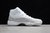 Jordan 11 Retro White Metallic Silver en internet