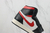 Imagen de Air Jordan 1 Retro High Black Gym Red