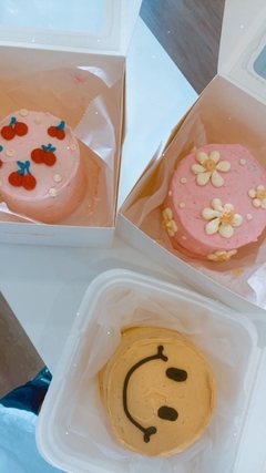 Retro Mini Cake | Meme Cakes - Amélie Cupcakes