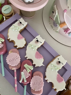 Party Box | Caja de pastelería y golosinas personalizadas - Amélie Cupcakes