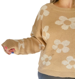 sweater beige con flores talla L