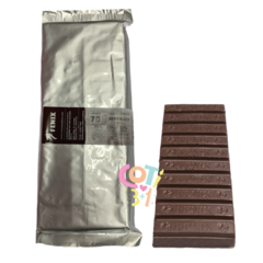 Chocolate cobertura fenix semi amargo nro 76 SUELTO x100g