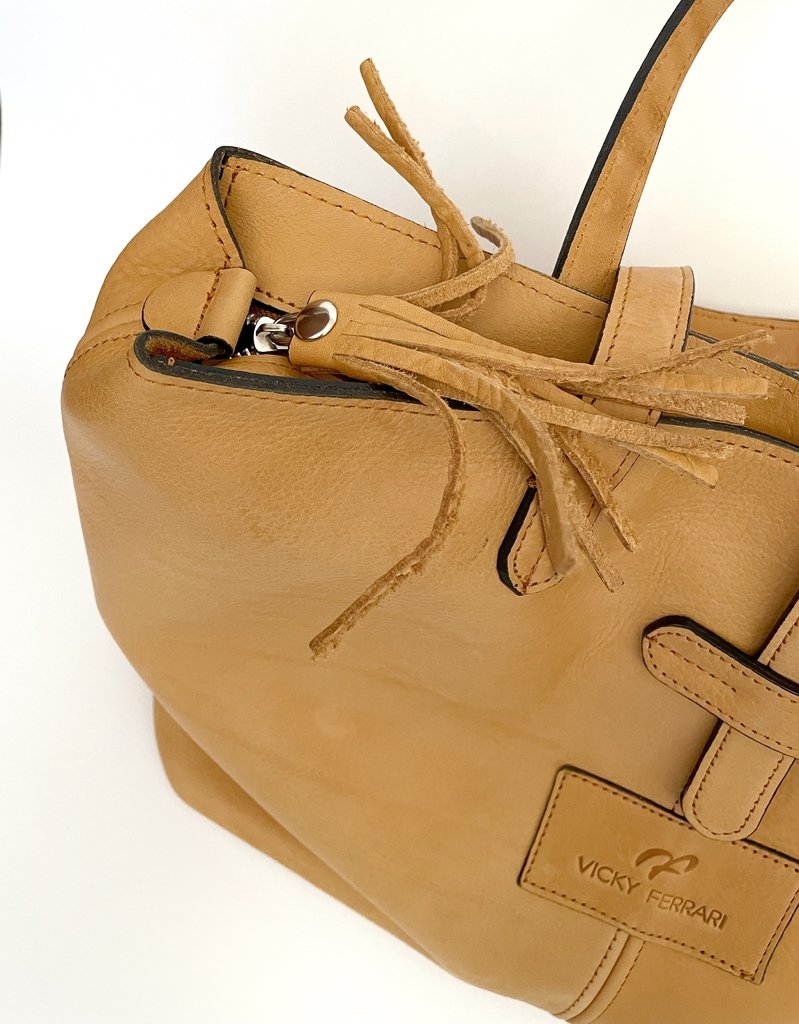 Vicky ferrari online carteras