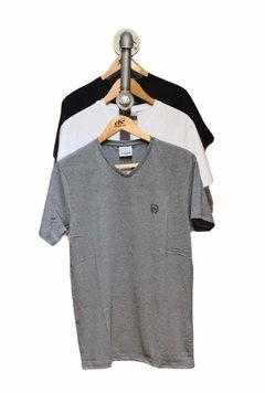 CLASSIC V NECK TEE 01001-000 - comprar online