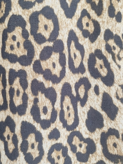 CAMISA ANIMAL PRINT. en internet