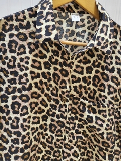 CAMISA M/C SEDA ARRUGADA ANIMAL PRINT - comprar online