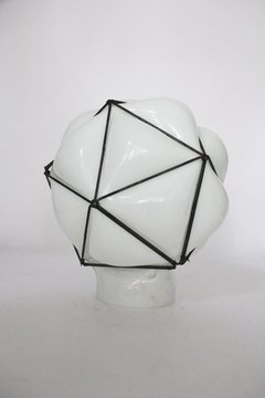 Blown Glass Blanca Opal Geometrica - Arq. Gustavo Moreno en internet