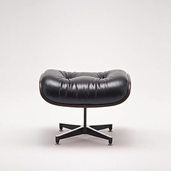 Pufe Lounge Chair