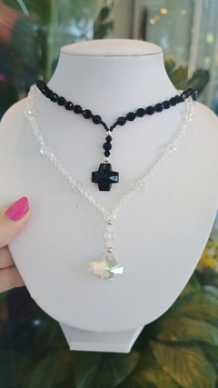 Cadena con cristales Swarovski en cruz