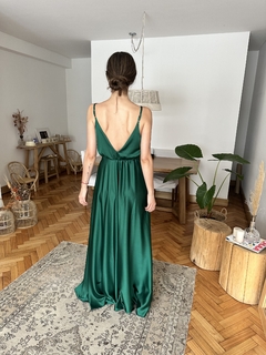 Vestido pampita verde oscuro(cita) en internet