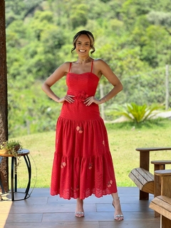 VESTIDO LONGUETE COM RENDAS DOURADA CORAL