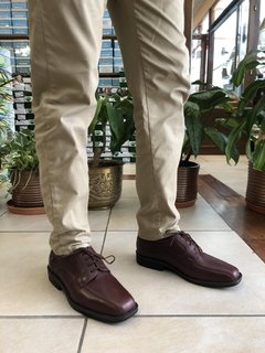Zapato de cuero acordonado Cavatini (70-3510) - tienda online