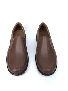 Zapato de cuero con elásticos Cavatini (70-3871) en internet