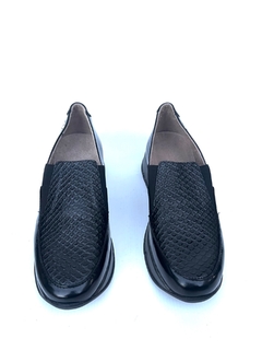 Zapato de cuero con elásticos Keady (8504) en internet