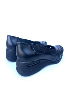 Zapato de cuero calado Penelope (2045) - Calzados Miguel Angel - Zapatos de cuero