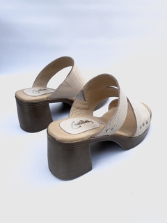 Sandalia de cuero escama Cavatini (48-3449) - Calzados Miguel Angel - Zapatos de cuero