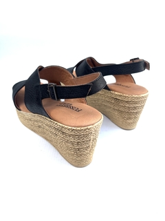 Sandalia de cuero con plataforma Fussbett (1309) - Calzados Miguel Angel - Zapatos de cuero