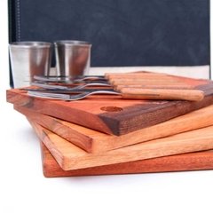 SET DE ASADO RECTANGULAR CON TABLA DE CORTAR - Cadeau