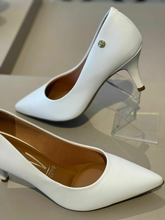 Scarpin Vizzano Branco - comprar online