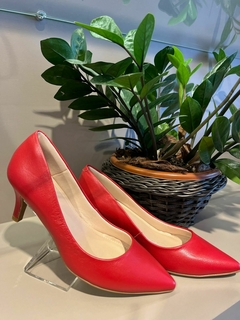 Scarpin Lia Line Médio Vermelho - comprar online