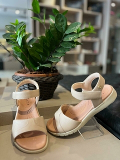 Sandália Lia Line Comfort Nude - comprar online