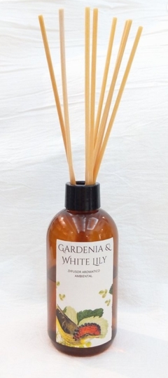Difusor con varillas de bambú Gardenia & White Lily