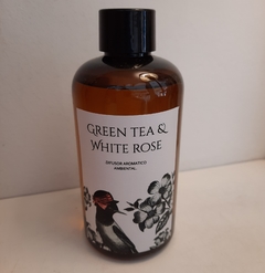 Difusor con varillas de bambú Green tea & White rose - comprar online