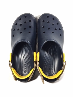 Crocs CLASSIC ALL TERRAIN CLOG ( C20634) Azul Amarillo - comprar online