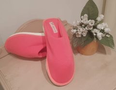 Pantuflas Spring Coral Cerradas  37/38