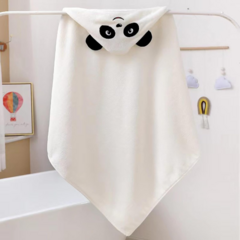 Toallon con Capucha de Panda Infantil - comprar online