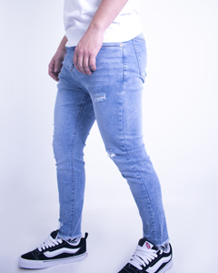 JEAN "BURDEOS" - comprar online