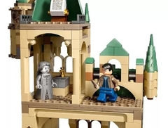 LEGO Harry Potter Hogwarts Sala Precisa 587 Peças - Balloon Brinquedos Diferentes