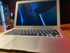 Macbook Air mod : A1466 (usada, impecable)