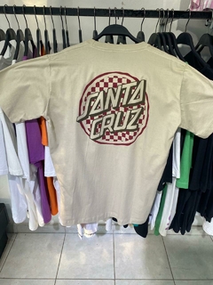 Remera TIGA