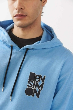 HOODIE LOGO BLOCK en internet