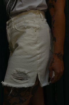 POLLERA JEANS GB BROKEN BLANCA