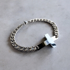 pulsera con cruz