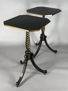 Mesas Inglesas estilo Sheraton en madera ebonizada y dorada, Circa 1880 - comprar online