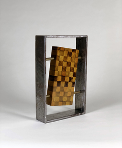 Obra " Damero" en madera y hierro - comprar online
