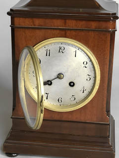 Reloj de apoyo Inglés con caja de caoba Circa 1880 - tienda online