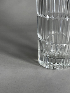Florero Art-Deco en cristal tallado y facetado - comprar online