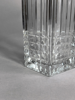 Florero de cristal transparente años 60 en internet