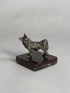 Escultura de perro en bronce - comprar online