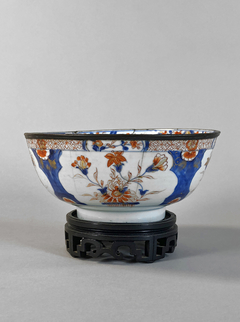Bowl chino de porcelana Imari.